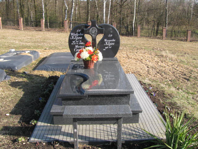 Grób Mariusz Czajka